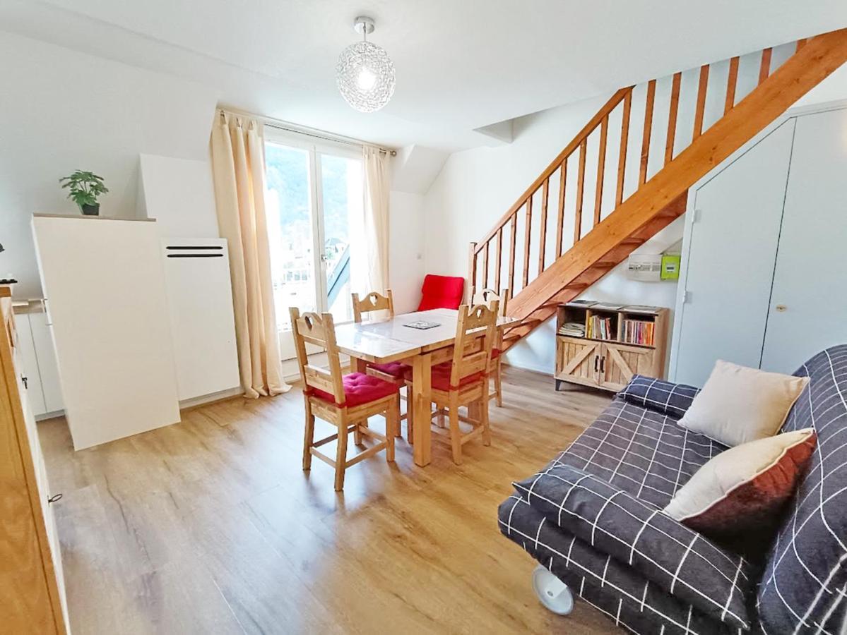 Le Marmandais, T3 Lumineux Duplex, Balcon, Parking, Wifi, Proche Thermes, Ascenseur, 4 Personnes Bagneres-de-Luchon
