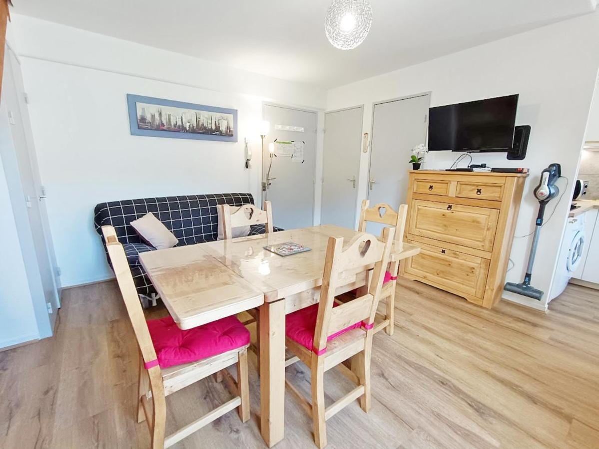 Le Marmandais, T3 Lumineux Duplex, Balcon, Parking, Wifi, Proche Thermes, Ascenseur, 4 Personnes Apartment Bagneres-de-Luchon